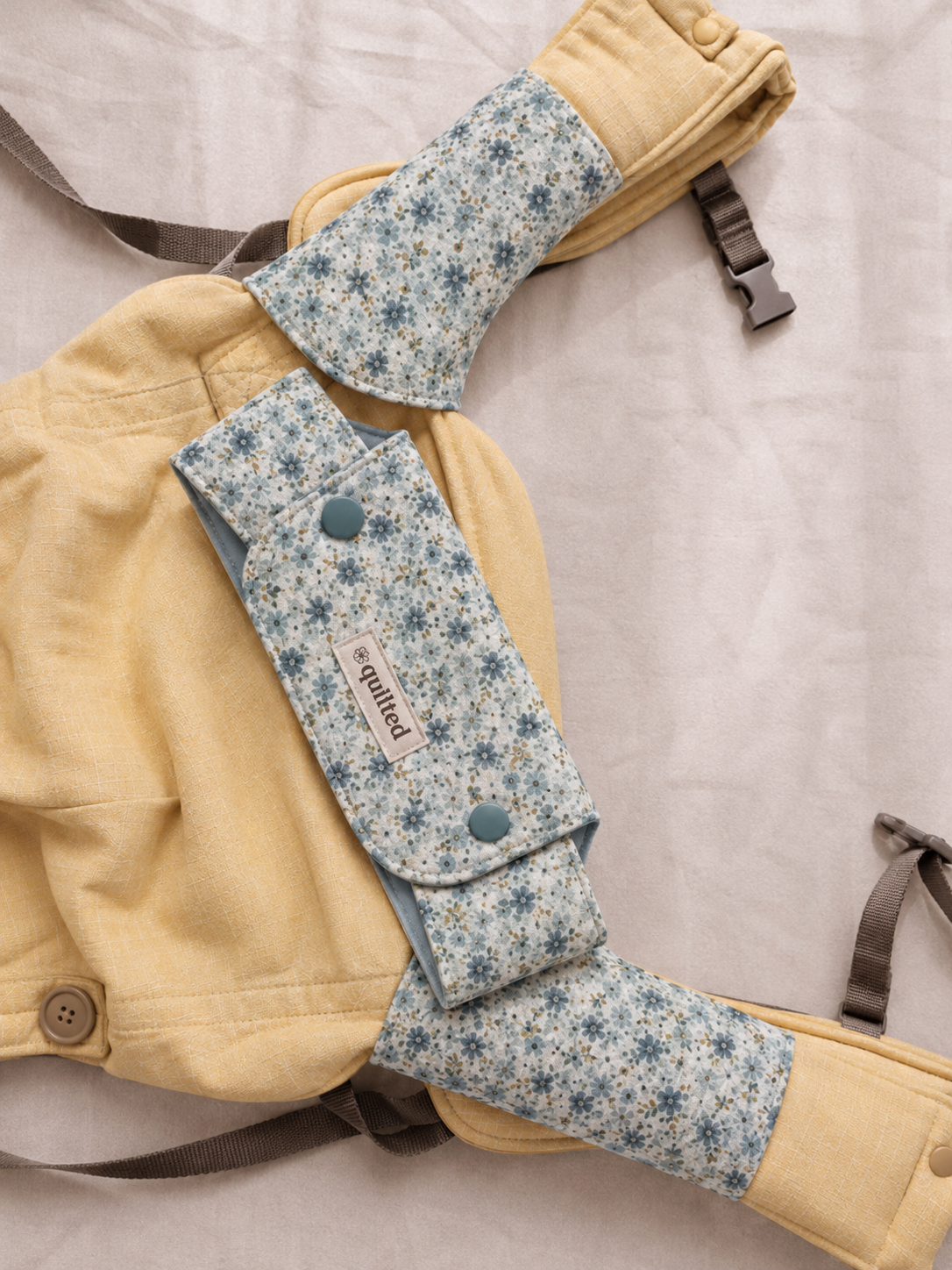 Front Drool Bib + Suckpads Set (Reversible)