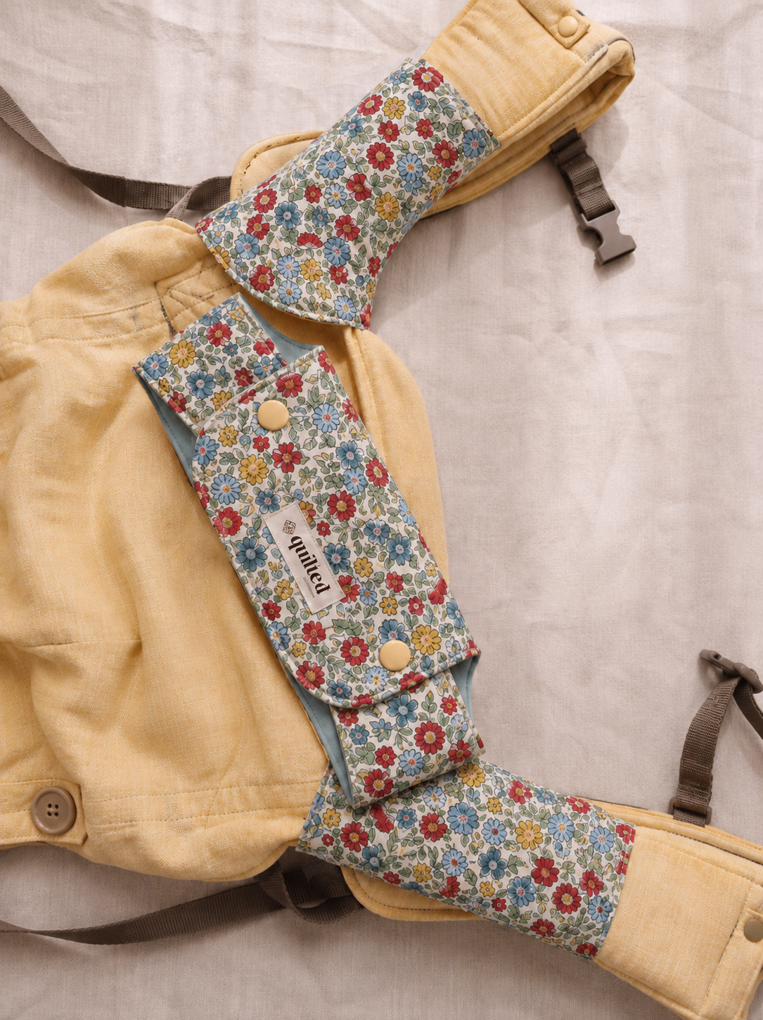 Front Drool Bib + Suckpads Set (Reversible)
